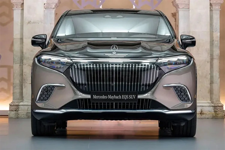 Mercedes-Benz Maybach EQS 2024 siêu sang điện, lăn bánh 600km/lần sạc