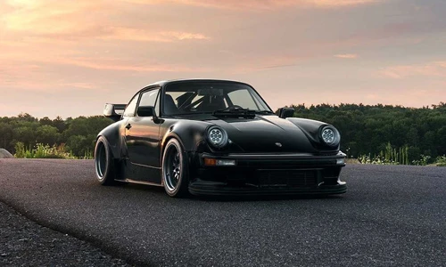 Siêu xe Porsche 911 cực chất với "trái tim" Honda