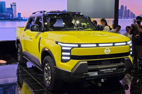 Nissan Frontier PRO PHEV - xe bán tải hybrid cắm sạc đầu tiên 