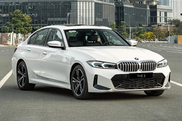 BMW 3 Series 2025 tại đại lý Việt giá từ 1,549 tỷ đồng