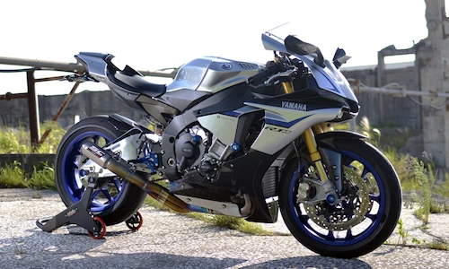 Siêu môtô Yamaha R1M “lên đồ chơi” nhẹ nhàng từ Nhật