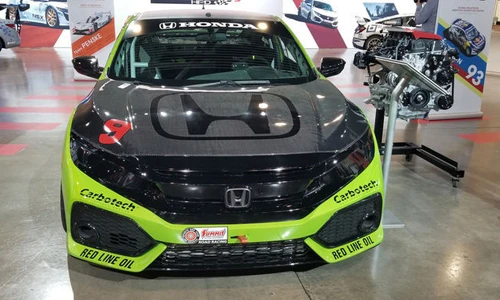 Top 10 xe ôtô độ ấn tượng nhất triển lãm SEMA 2017