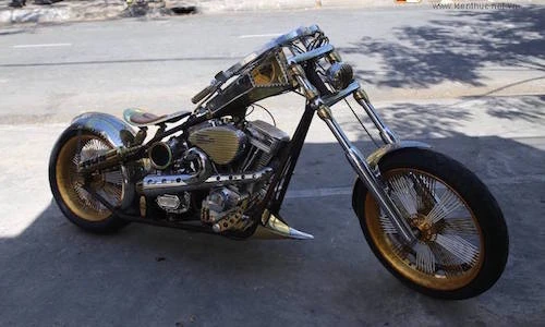 “Hàng thửa siêu độc” chopper Steampunk trên phố Đà Thành