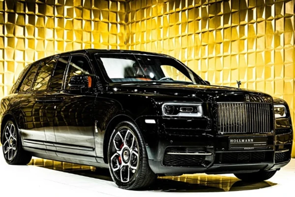 Rolls-Royce Cullinan Hollmann giá 38 tỷ đồng "chấp cả" 33kg thuốc nổ