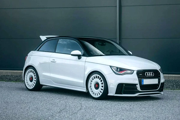 Audi A1 Quattro đời cũ hơn 1,4 tỷ đồng, đắt ngang siêu xe R8