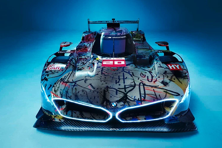 Ngắm BMW M Hybrid V8 "khoác áo" nghệ thuật độc nhất thế giới