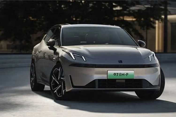 Lynk & Co 07 - sedan Trung Quốc sắp về Việt Nam có gì hay? 