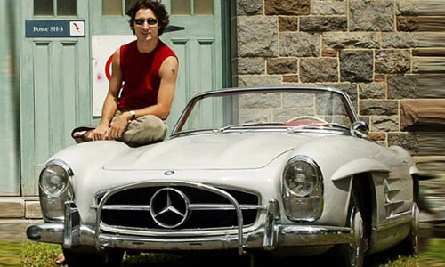 Cận cảnh siêu xe Mercedes-Benz 300SL của thủ tướng Canada