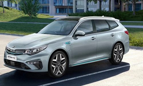 "Soi" Kia Optima Sportswagon PHEV 2019 giá từ 1 tỷ đồng 
