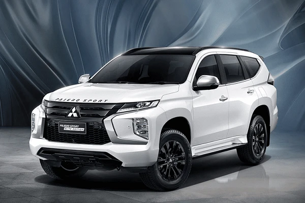 Mitsubishi Pajero đặc biệt từ 980 triệu đồng, "đấu" Toyota Fortuner