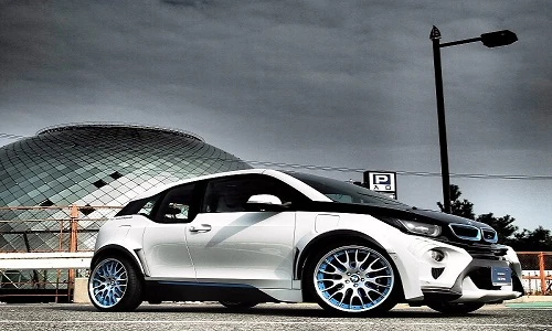 Soi từng “chân tơ kẽ tóc” siêu phẩm độ BMW i3 Evo