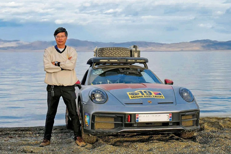 Porsche 911 Dakar của đại gia Hải Phòng chạm mốc 75.000 km