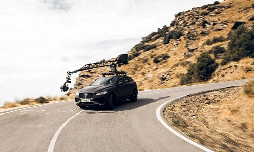 Jaguar F-Pace và Canon - sự kết hợp đầy ăn ý