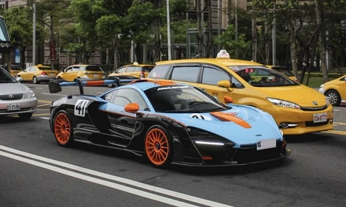 McLaren Senna LM Gulf Livery phiên bản huyền thoại trở lại