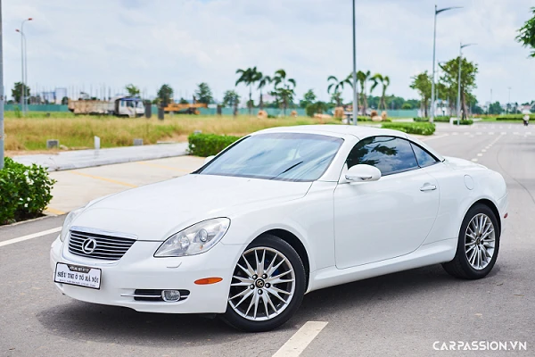 Lexus SC430 dùng 12 năm, chào bán hơn 1,6 tỷ ở Sài Gòn