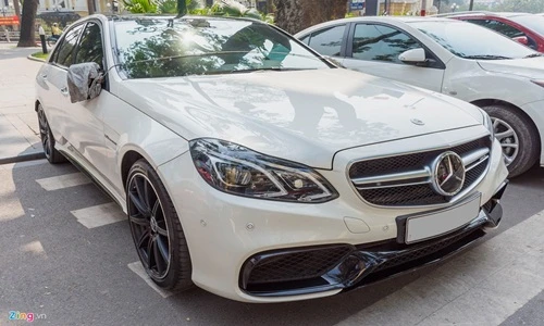 "Chạm mặt" Mercedes-Benz E63 S AMG độc nhất Hà Nội