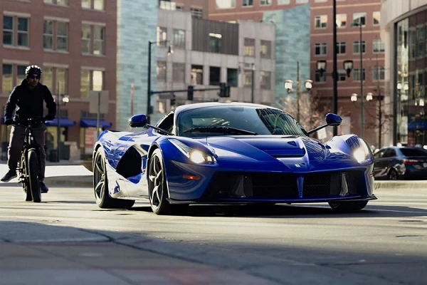 Ferrari LaFerrari 2014 màu độc nhất thế giới dự kiến bán 106 tỷ đồng