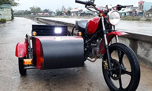 Xe máy Honda Wave độ sidecar 3 bánh cực độc tại Bình Định 