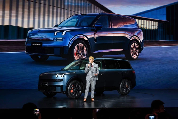 Lynk & Co 900 chạy 280km "không ăn xăng" giá hơn 1 tỷ đồng