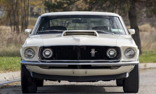 Chiêm ngưỡng Ford Mustang cổ "cực hiếm", gần 50 năm tuổi 