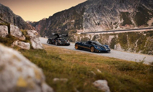 Cặp đôi Pagani độc nhất thế giới xuất hiện đầy ấn tượng