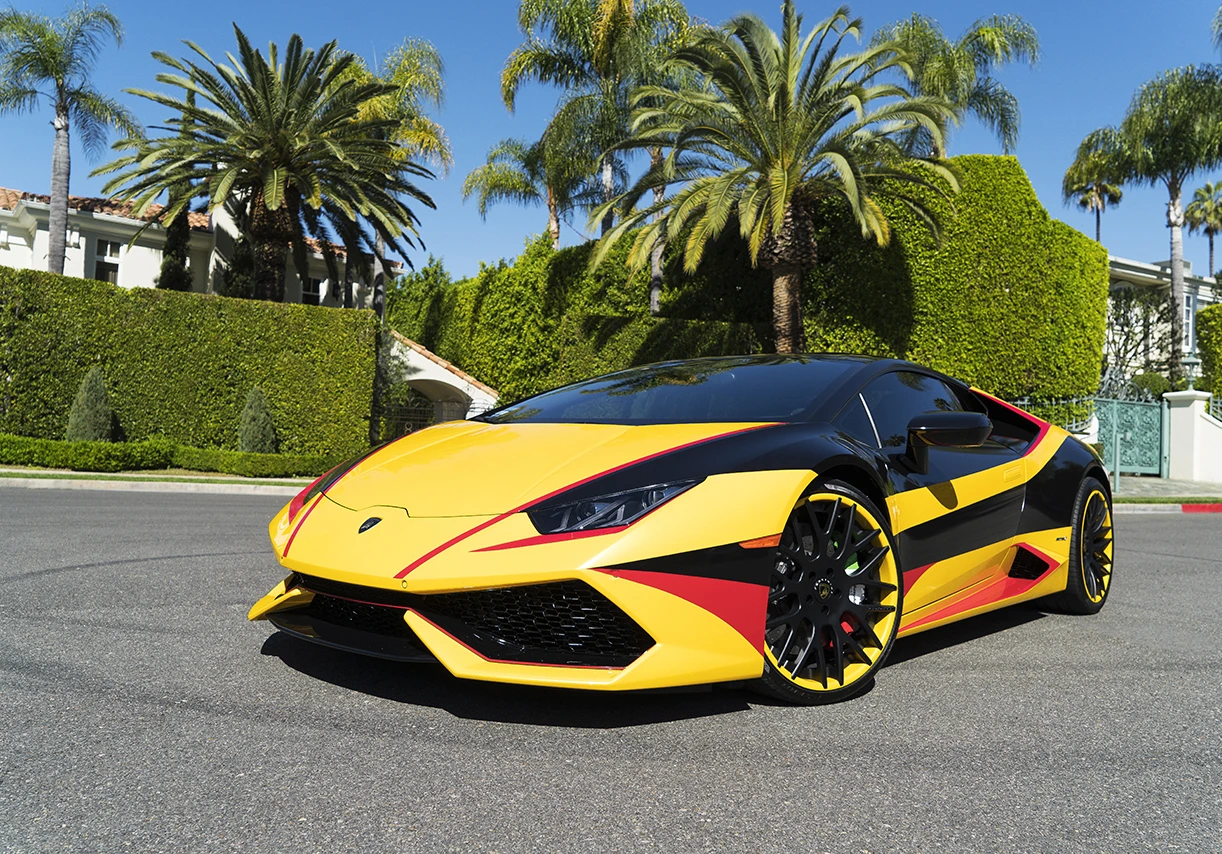 Siêu xe Huracan cực ngầu với bản độ "cơn bão nhiệt đới"