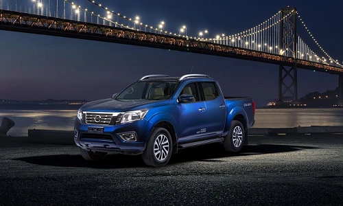 Nissan Navara VL và SL A-IVI, từ 725 triệu tại Việt Nam