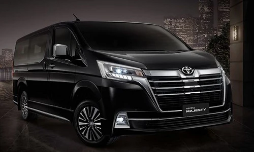 Soi MPV "sang chảnh" Toyota Majesty chỉ từ 1,28 tỷ đồng