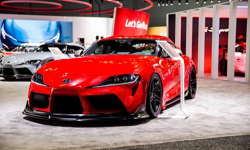 "Soi" Toyota GR Supra Heritage phiên bản Giáng sinh 2019