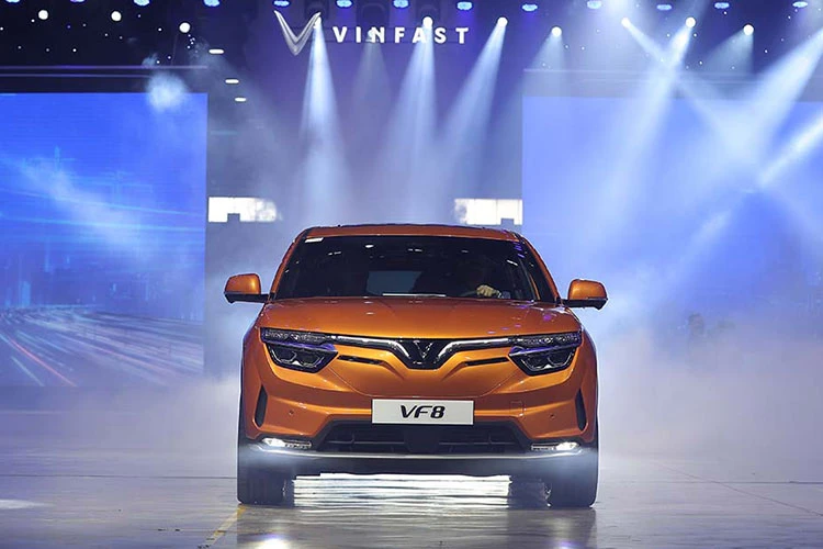 VinFast là VF8 và VFe34 xe điện Việt Nam lọt top 10 ôtô bán chạy nhất