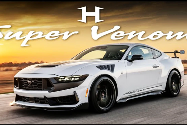 "Quái vật" Ford Mustang Dark Horse Super Venom hơn 4 tỷ đồng