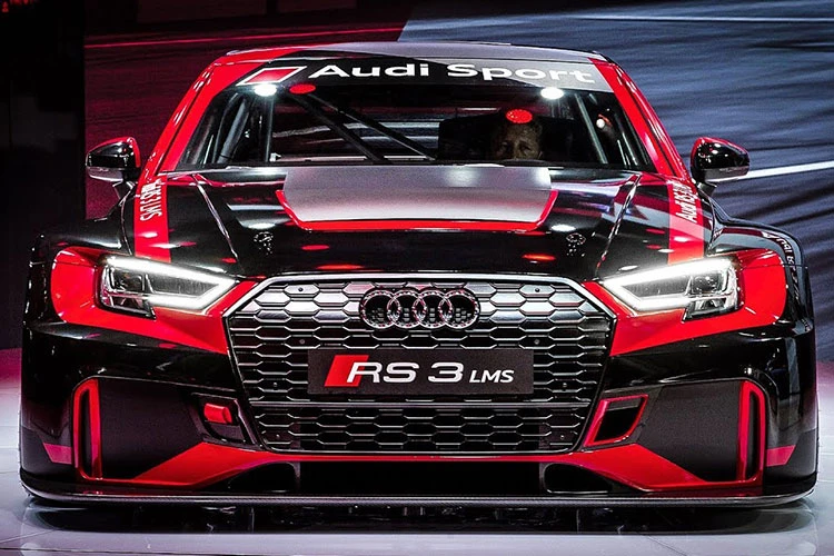 Audi RS 3 LMS 2022 "chốt đơn", bán ra gần 3,7 tỷ đồng
