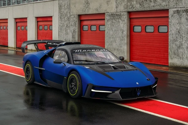 Maserati MCXtrema 2024 chạy thử trên đường đua, sẵn sàng ra mắt