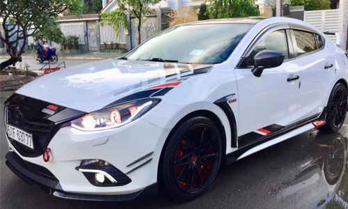Sedan Mazda3 độ 150 triệu “không đụng hàng” tại SG