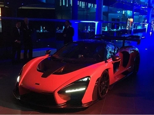 "Soi" thực tế siêu xe McLaren Senna giá 25 tỷ đồng