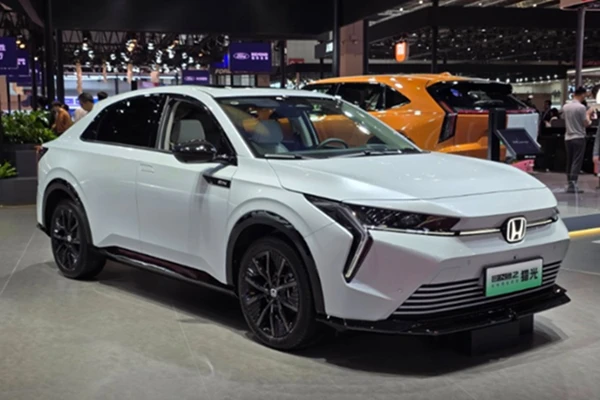 Honda e:N2 từ 570 triệu, chạy 500 km/sạc chờ về Việt Nam?