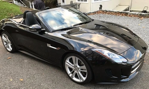 Xe sang Jaguar F-Type cũ giá ngang Honda Civic "đập hộp"