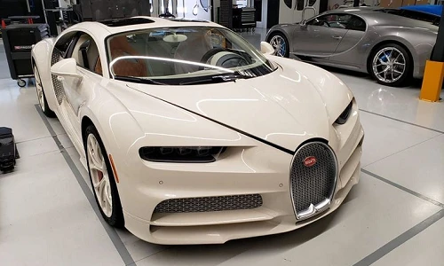 Tuyệt phẩm Bugatti Chiron kết hợp cùng thời trang Hermes
