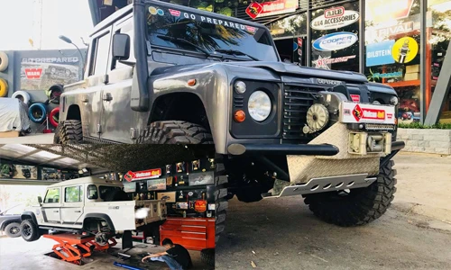 Land Rover Defender độ khủng hết 2,5 tỷ tại Sài Gòn