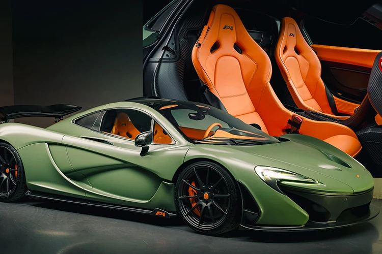 Đấu giá McLaren P1 Satin Camo Green odo 130km độc nhất thế giới