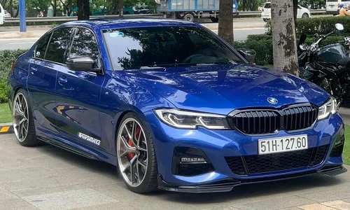 Cận cảnh BMW 330i 2019 độ khủng đầu tiên ở Việt Nam