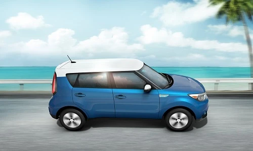 Ô tô điện Kia Soul EV 2015 lộ giá bán