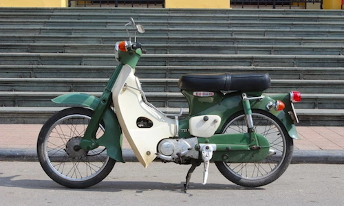 Ngắm “cổ vật hàng hiếm” Honda C50 Dame 1967 tại Hà Nội
