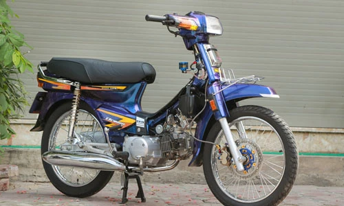 Dân chơi Hà Nội độ Honda Dream Thái 50 triệu đồng