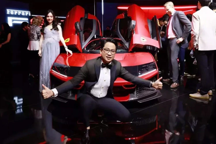 Đại gia Việt đầu tiên chạm mặt Ferrari F80 trị giá 93 tỷ đồng