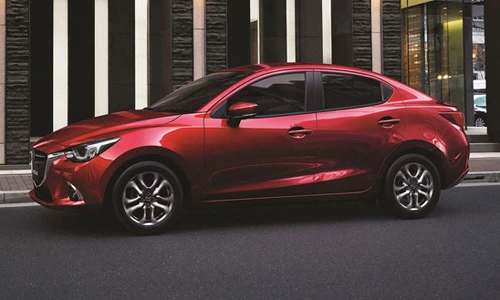 Mazda2 bản nâng cấp 2018 giá từ 382 triệu đồng