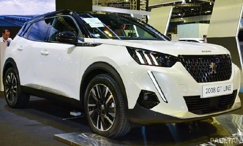 Peugeot 2008 khoảng 2 tỷ đồng tại Singapore, "đấu" Honda HR-V