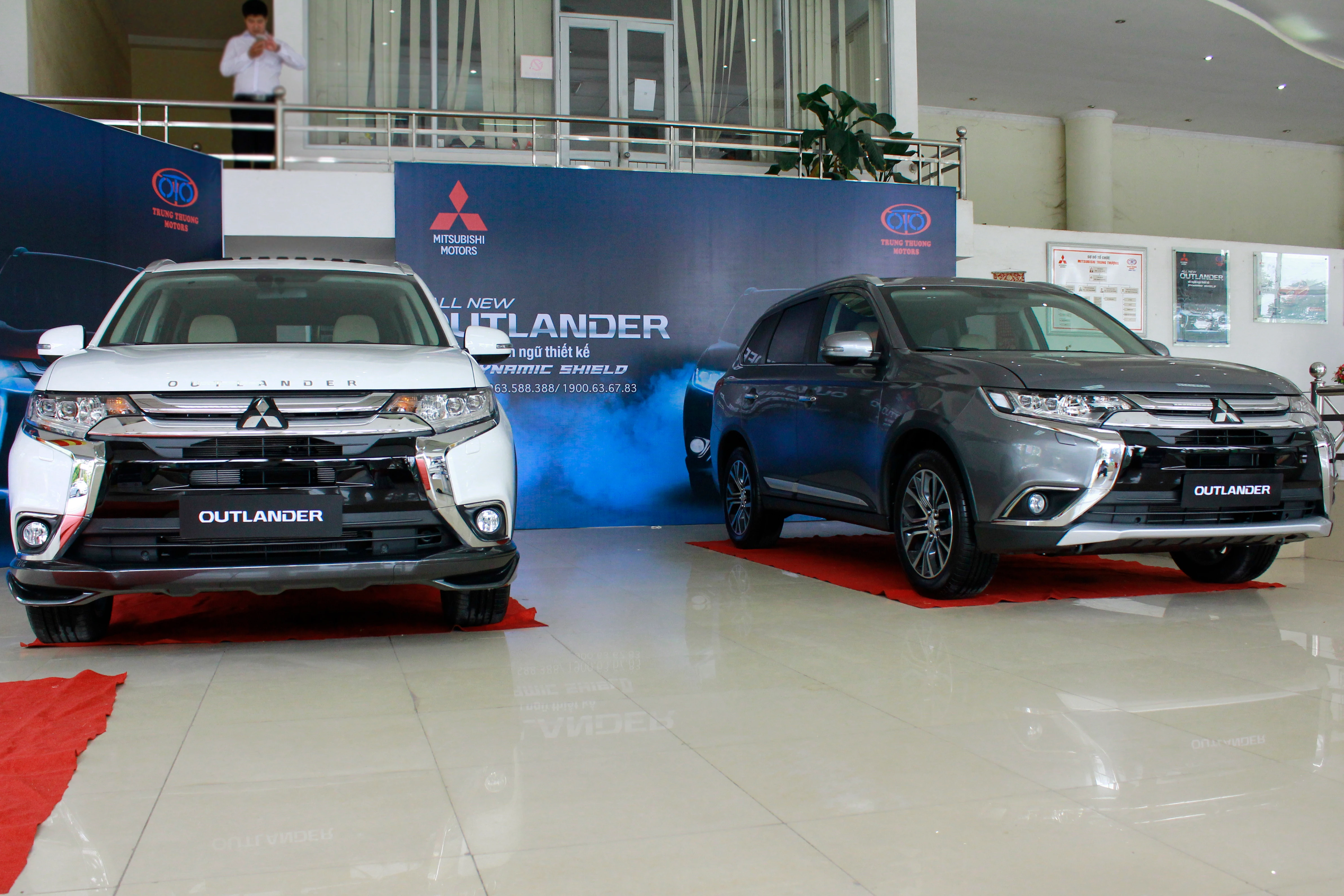 Mitsubishi Outlander 2016 "chốt giá" từ 1,1 tỷ tại VN