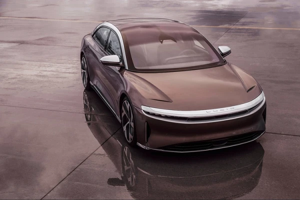 Xe điện Lucid Air từ 3,2 tỷ đồng "đấu" Tesla Model S