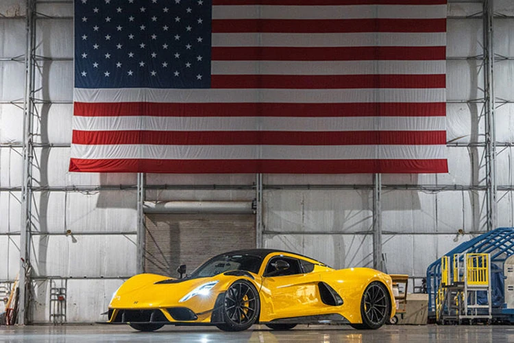Hennessey Venom F5 Evolution - "quái vật" động cơ mạnh nhất thế giới